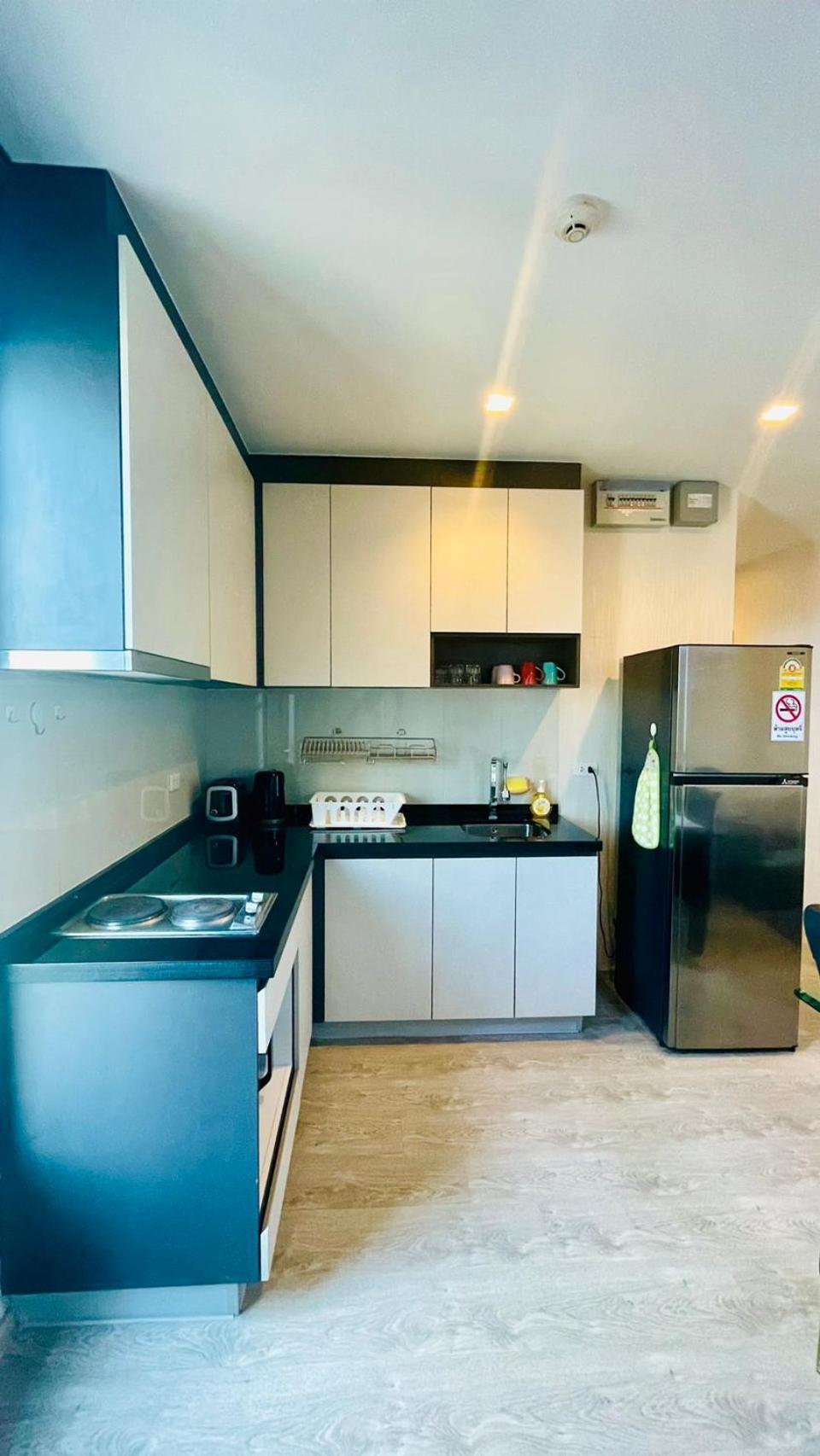 The Base Central Pattaya 2 Bed 2 Bath By Numam Buitenkant foto