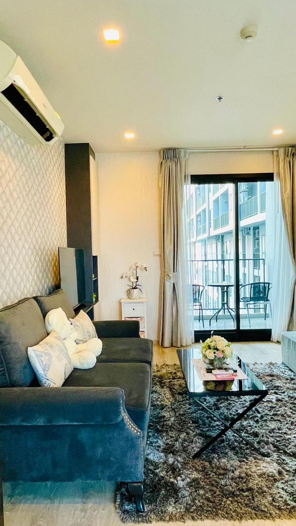 The Base Central Pattaya 2 Bed 2 Bath By Numam Buitenkant foto