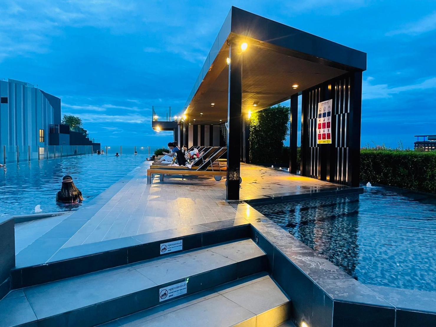The Base Central Pattaya 2 Bed 2 Bath By Numam Buitenkant foto